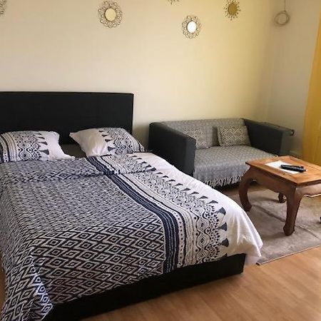 Appartement Entier 2 Chambres Beauvais Buitenkant foto