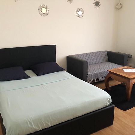 Appartement Entier 2 Chambres Beauvais Buitenkant foto