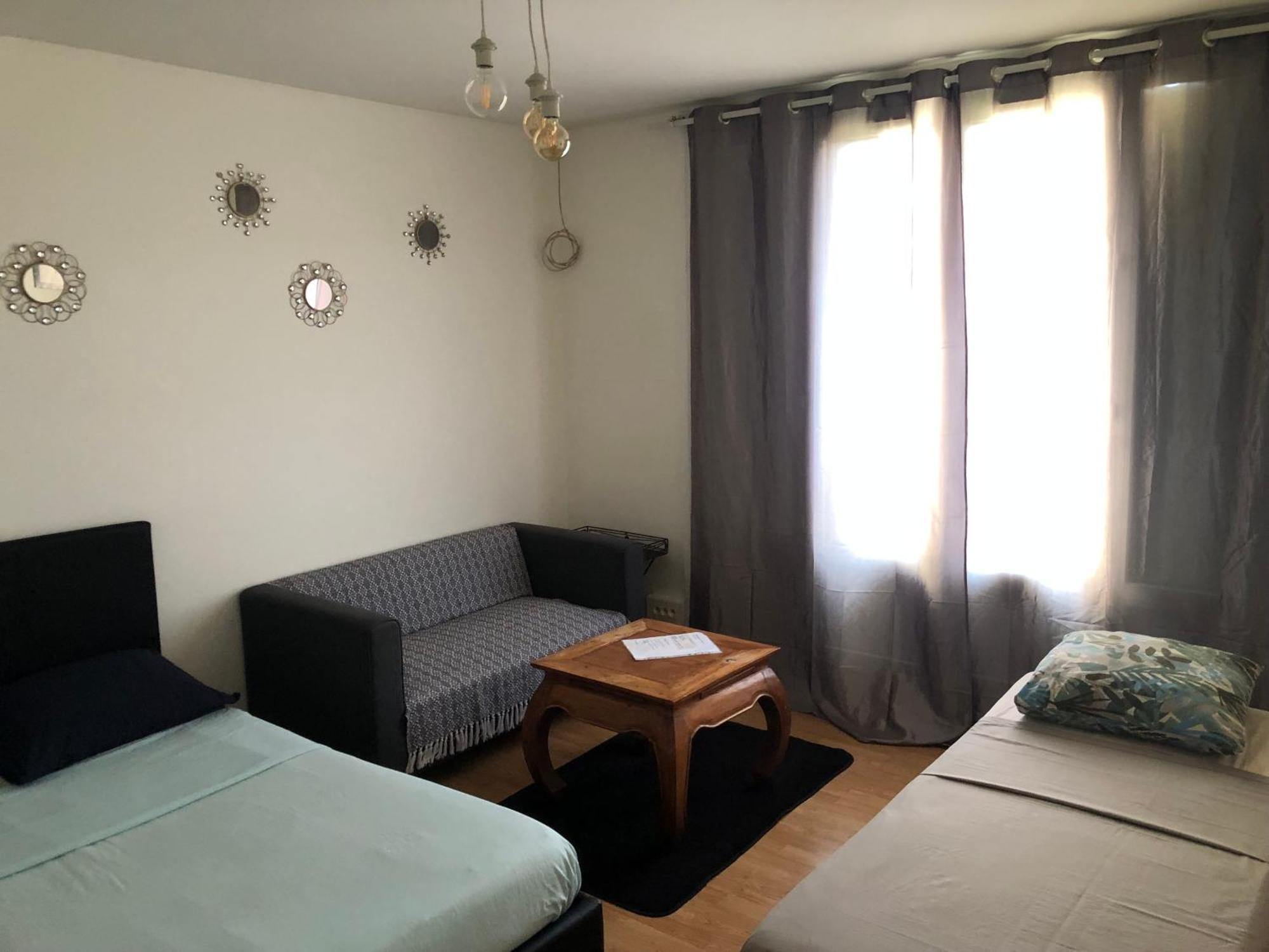 Appartement Entier 2 Chambres Beauvais Buitenkant foto