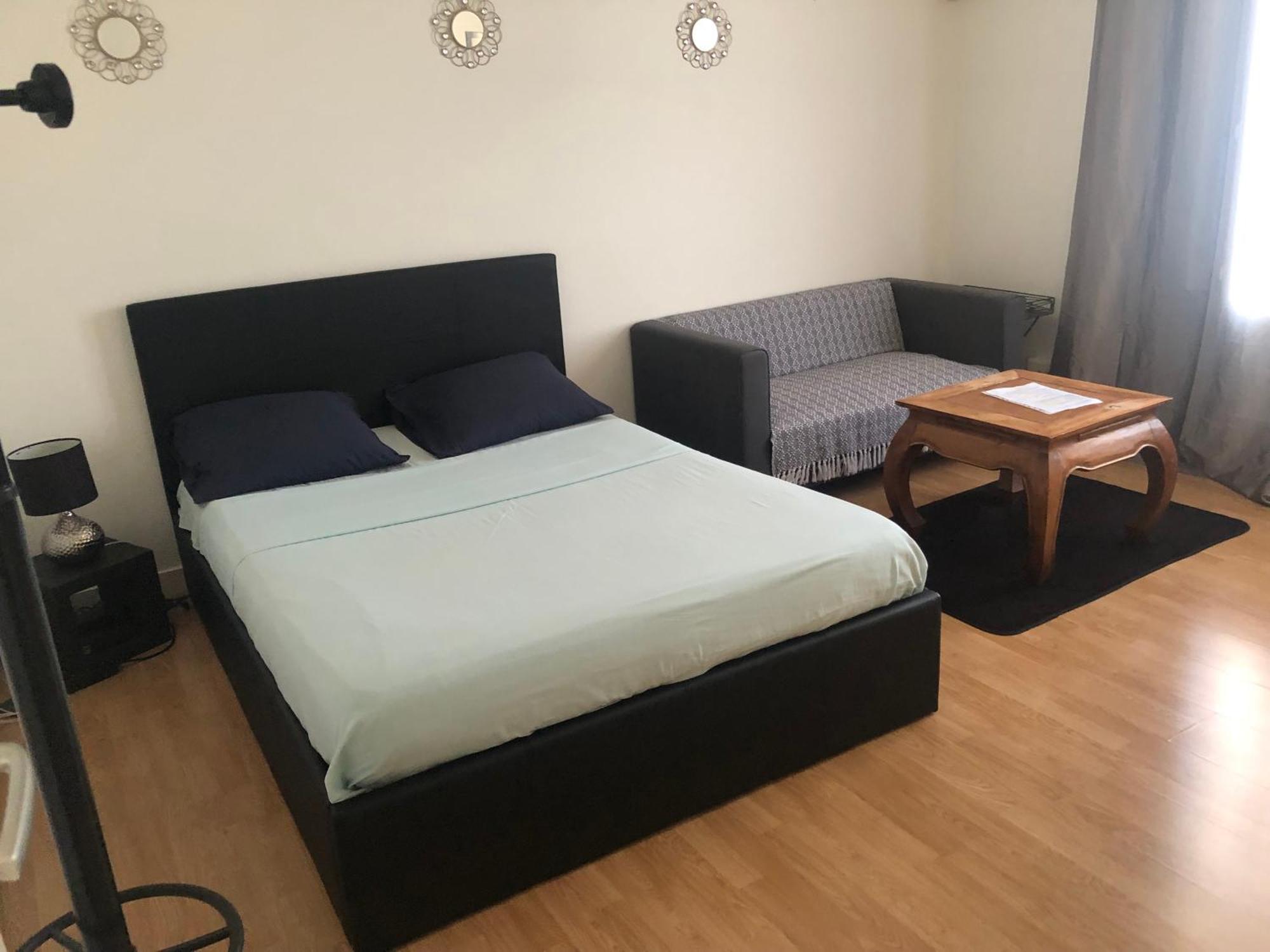 Appartement Entier 2 Chambres Beauvais Buitenkant foto