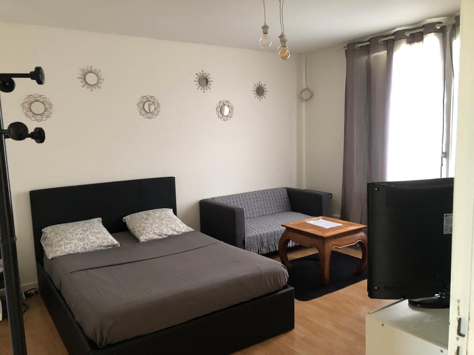 Appartement Entier 2 Chambres Beauvais Buitenkant foto