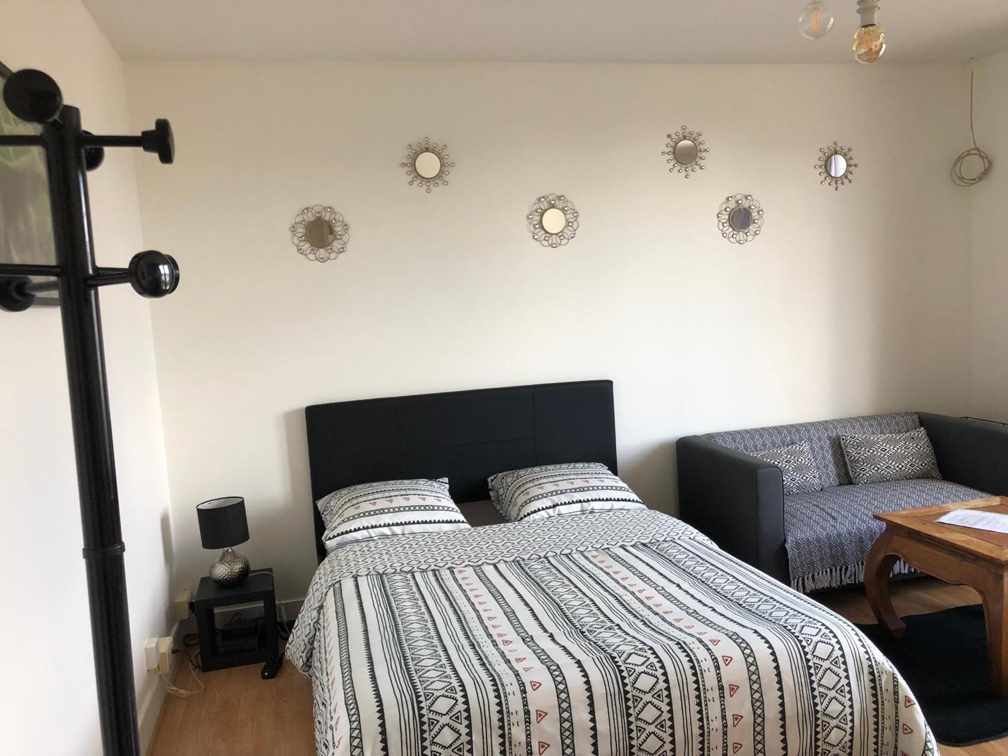 Appartement Entier 2 Chambres Beauvais Buitenkant foto